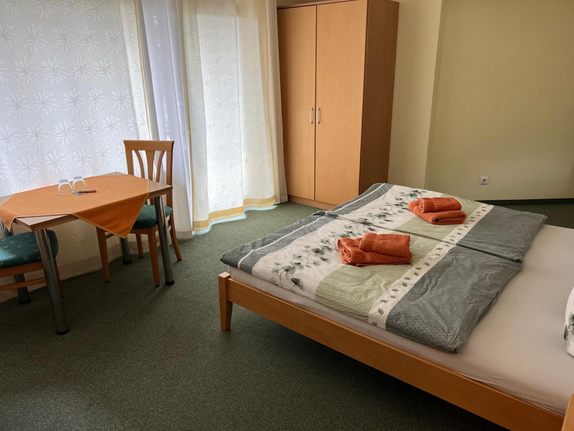 Pension Spreewaldstube Vetschau Exterior foto